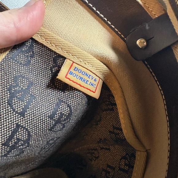 Vintage Dooney & Bourke Signature DB Purse Large Tassel Tote Y2K Brown GUC! - Picture 14 of 14